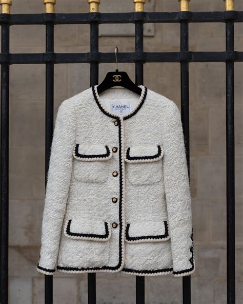 tapisserie chanel|Chanel jacket.